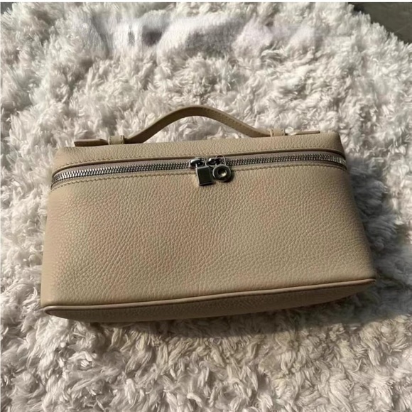 NWT Crossbody Purse Convertible Clutch Top Handle Removable Adjustable Strap Tan - Picture 5 of 9